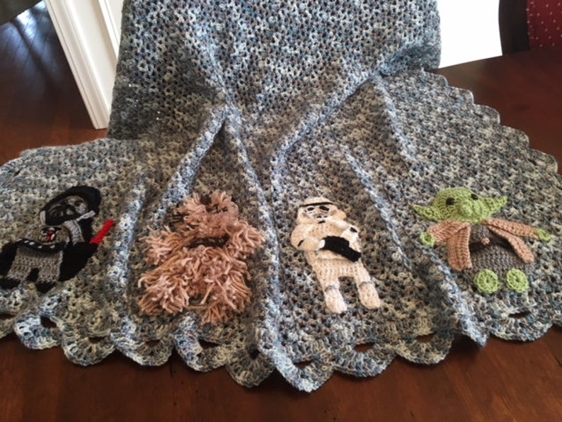 Handmade Star Wars crochet baby blanket,Princess Leia,Storm trooper,Yoda,Darth Vader,Chewbacca,2 sizes available,many colors,Original design