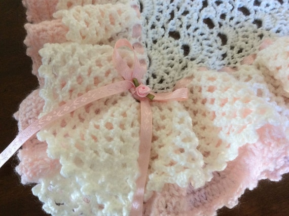 Crochet Baby Blanket: Double Ruffle Design, Soft Pink & Off White