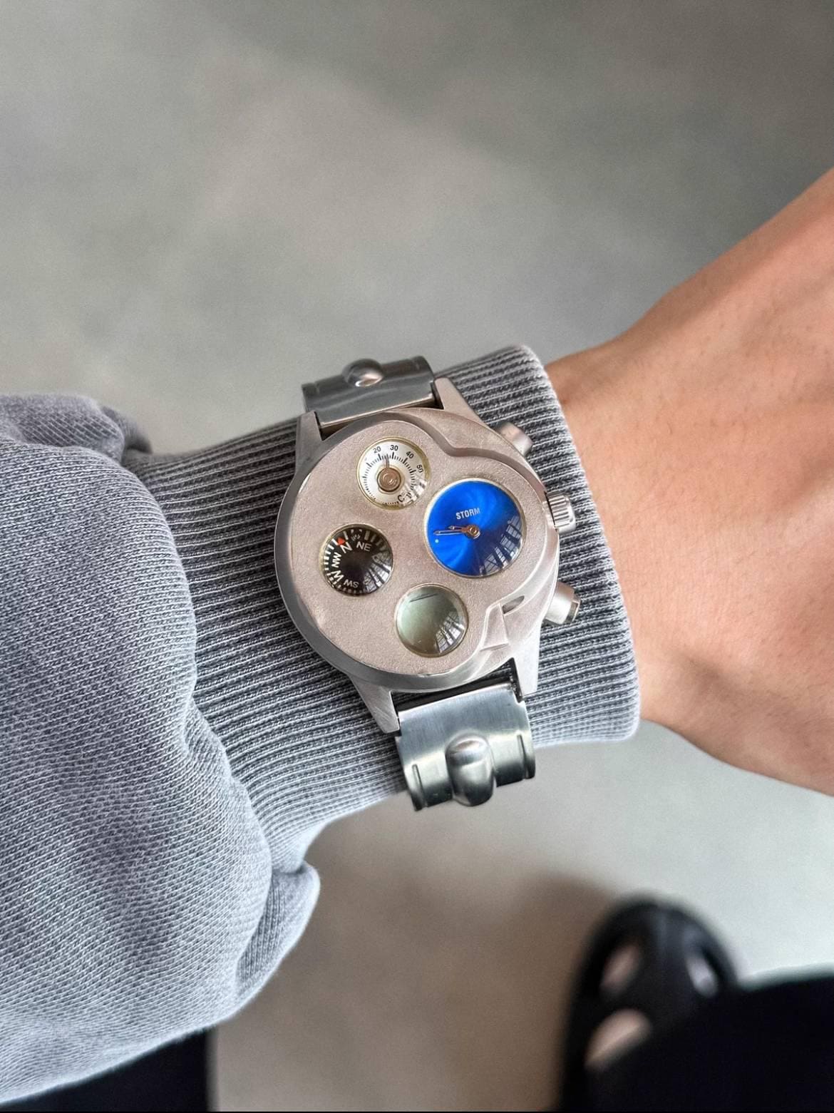 Oakley watches - Etsy 日本