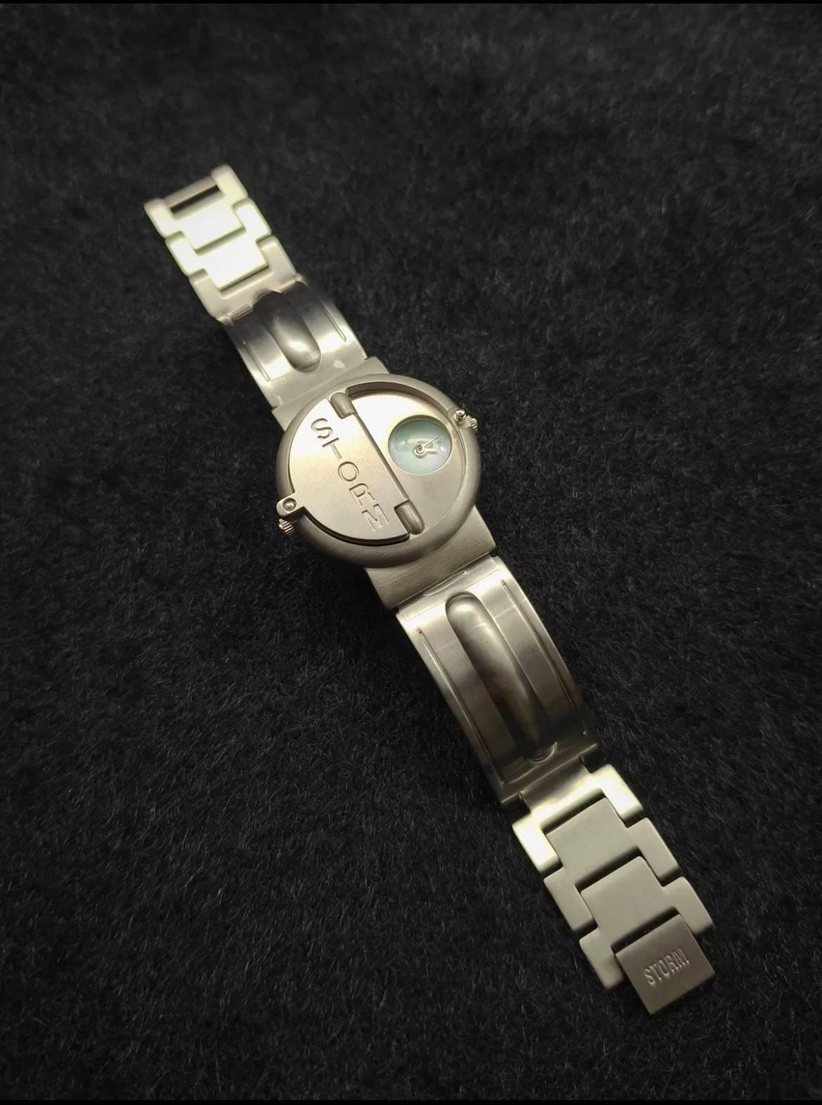 Storm vintage watch - Etsy 日本