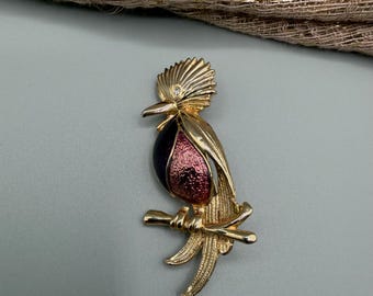 Textured Gold Tone Bird of Paradise Brooch, Pink Enamel Crested Figural Pin