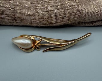 Vintage Gold Tulip Brooch Pin with Faux Pearl Bud, Elegant Floral Costume Jewelry
