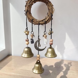 campanelli da strega da appendere con bottiglie di cristallo, decorazioni con bottiglie di cristallo, campanelli a vento da esterno, decorazioni per la casa