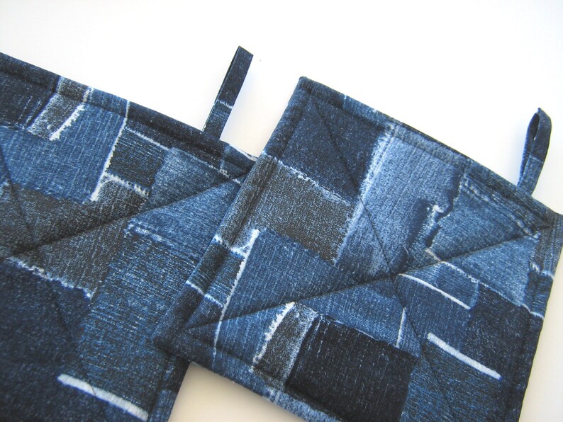 Faux Denim Potholders, Quilted Indigo Blue Patchwork Look Hot Pads, USA Handmade Housewarming, Hostess Gift image 8