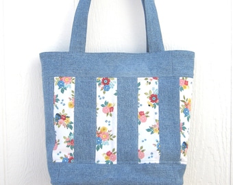 Upcycled Denim Tote, Patchwork Shopping Bag in Repurposed Light Blue Indigo Denim & Floral Cotton, Lined Big Bag with Pockets