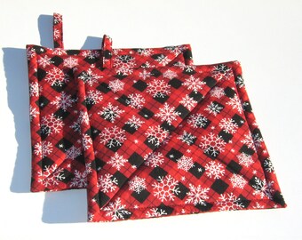 Christmas Plaid Potholders, Snowflakes on Red Black Plaid Quilted Hot Pads, USA Made Housewarming, Hostess Gift