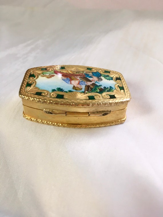 Antique Enamel Hand Painted Victorian Pillbox Italy Gem