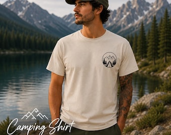 Camping T-Shirt Herren Damen | Outdoor Shirt mit Rückenprint | Vanlife Geschenk | Wander Shirt | Campingliebe | Natur