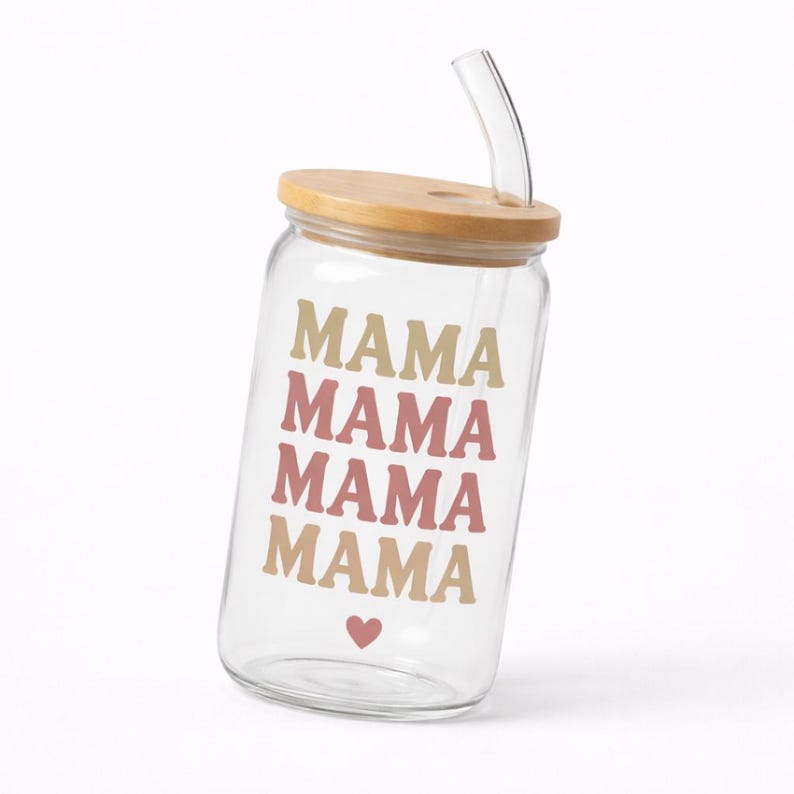 Mom Glass with Saying | Gift for Mom | Drinking Glass with Lid & Straw | Modern Mom Gift | 3 Designs to Choose From | Under €20 Design 1 – MAMA