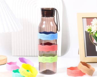 Bracelets en silicone personnalisés pour biberons|Étiquette en silicone avec nom personnalisé|Étiquette de tasse gravée|Cadeau de baby shower|Cadeaux pour lui et ses enfants|Cadeau d'anniversaire pour nouveau-né