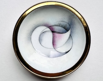 Very Fine Modernist Abstract Enamel Gold Plate Trinket Dish Bowl, Mystery Artist
