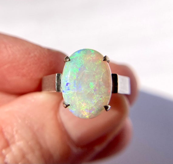 Vintage 14K White Gold Crystal Opal Solitaire Rin… - image 4