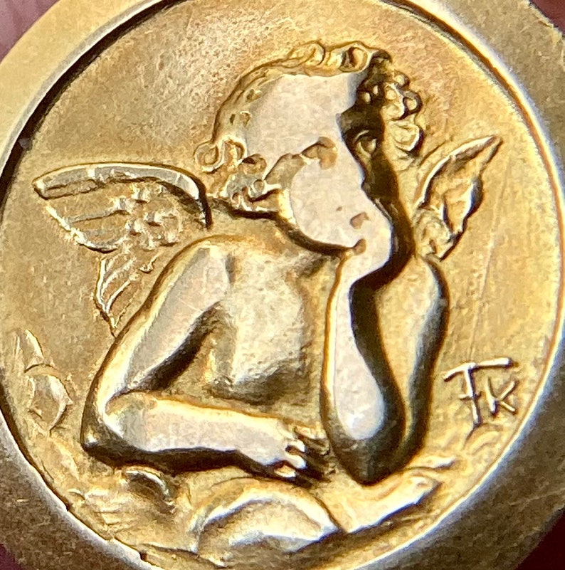 Vintage 18K Yellow Gold Raphael Cupid Medallion Charm Pendant 2.2g Valentine image 5