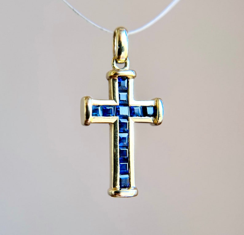 Vintage 18K 750 Yellow Gold Channel Set Sapphire Cross Pendant Charm 2.9g image 2