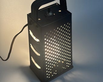 Vtg Box Grater Lamp w/ Eagle Emblem – Rustic Farmhouse Decor Light Cheese