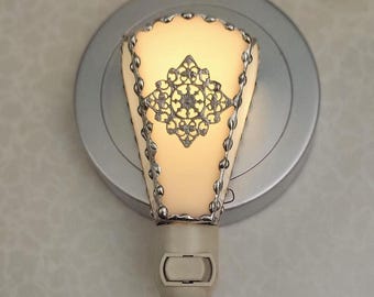 Night Light Plug in Stained Glass Night Light Lamp Hallway Night Light Bathroom Light - Hand Made Victorian theme