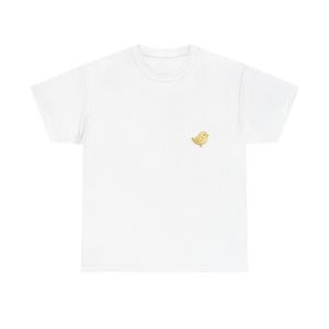 Camiseta con parche de pollito amarillo en el pecho / estilo minimalista de bordado animal