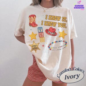 Camiseta vintage "Lo sabía, te conocía" de Comfort Colors, camiseta de amistad de Toy Story 5, Jessie Cowgirl, camiseta de botas de vaquera, Western Coquette imagen 1