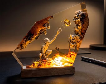 Lámpara de resina con forma de anillo de llama fantástica, con la mano de un gobernante de criatura oscura, decoración para sala de juegos, regalo para cinéfilos y papás.