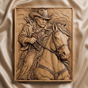 Puede incluir: Una placa de pared rectangular de madera con una talla en relieve detallada de una persona con sombrero de vaquero y pañuelo, montando a caballo. La talla muestra a la persona sosteniendo las riendas, con detalles texturizados en la ropa.