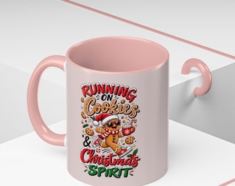 Mug « À l’énergie des biscuits et de l’esprit de Noël » | Tasse à café de Noël en pain d’épice