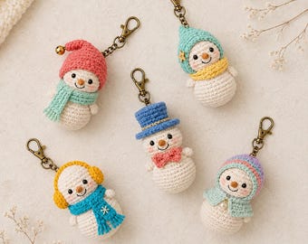 Snowman Keychain Crochet Pattern Bundle PDF, 5 Christmas Amigurumi Keychains, US Terms, Holiday Charm Patterns, Instant Download