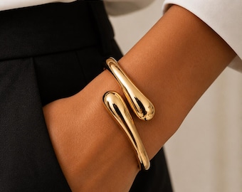 Gold Bangle Bracelet, 18K Gold Plated Stainless Steel Cuff Bracelet, Minimalist Statement Bracelet, Waterproof Jewelry Gift for Her