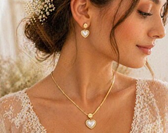 Gold Heart Jewelry Set, Pearl Heart Necklace Earrings Set, Matching Jewelry Set, Romantic Gift for Her, Minimalist Gold Jewelry