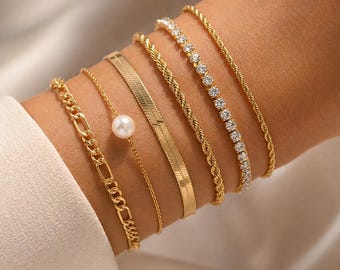 6 Piece Gold Layered Bracelet Set, 18K Gold Plated Alloy, Minimalist Stackable Jewellery, Dainty Chain Bracelet Set