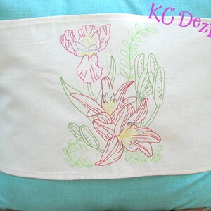 Floral 1 Machine Embroidery Design, Flower Embroidery, Floral Embroidery, Outline Flower Embroidery, Outline Floral Embroidery