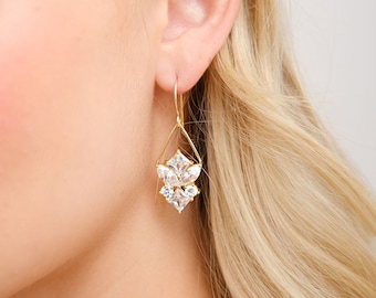 RIVER // Gold Bridal Earrings drop, wedding earrings for brides, gold wedding earrings, Crystal wedding jewellery, gold earrings
