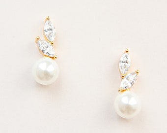 ERYN studs // Gold pearl stud earrings, gold cz wedding earrings, pearl wedding earrings,bridal earrings,wedding earrings for brides