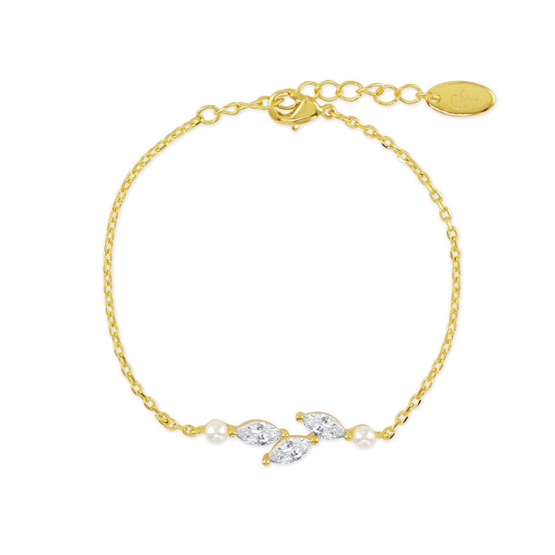 ERYN BRACELET // Silver bridal bracelet, dainty pearl wedding bracelet, cz wedding bracelet, pearl bracelet, bridesmaid bracelet, freshwater image 2