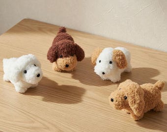 Gehäkelter Welpe Schlüsselanhänger, handgemachter Amigurumi Plüsch Hund, niedlicher Mini Hund Taschenanhänger, Kawaii Welpen Geschenk für Hundeliebhaber, weicher gehäkelter Haustier Anhänger