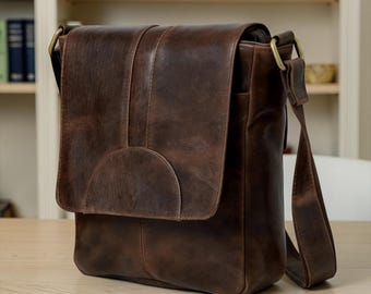Sac messager en cuir fait main personnalisé | Porte-documents marron vintage pour ordinateur portable 16 à 18 pouces pour lui et elle