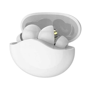 Op de afbeelding: Witte draadloze oortelefoons in een open witte oplaadcase. De oortelefoons hebben een afgeronde vorm en lijken van plastic te zijn. De case heeft een gladde, glanzende afwerking. De case is open en onthult de oortelefoons binnenin.