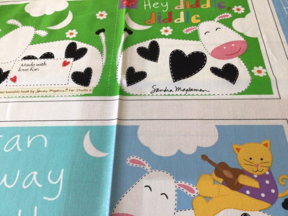 cloth storybook panel to make-hey diddle diddle