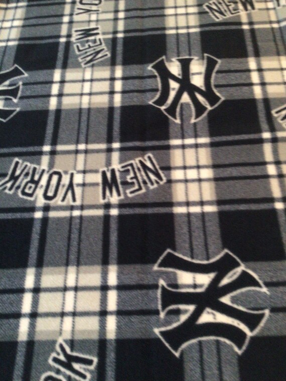 Yankees crib fleece