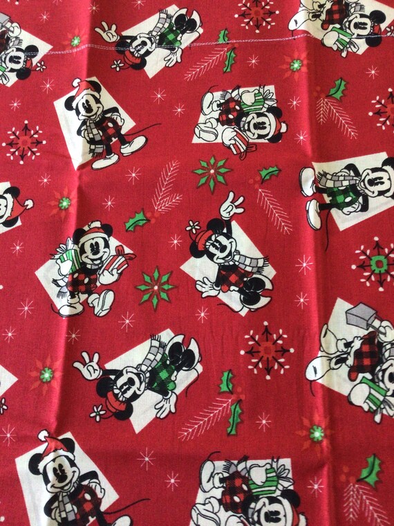 Mickey & Minnie travel pillowcase