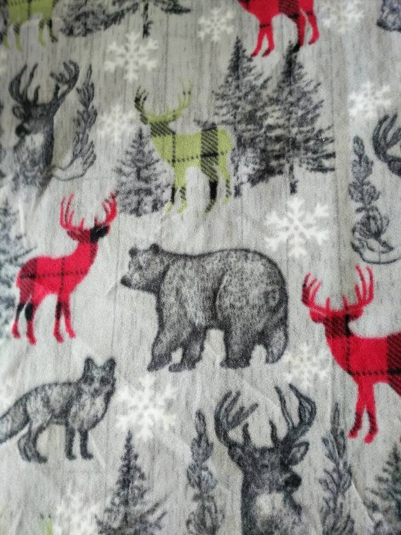 REMNANT-7/8 yard fleece fabric-forest animals
