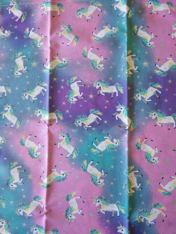 Unicorns travel pillowcase