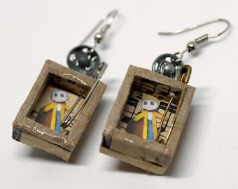 Coraline miniature earrings, available after order