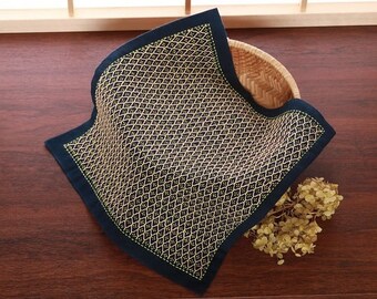 Traditional Japanese Craft Olympus Kuguri Stitch Morning Glory Motif Design Hana Fukin Sashiko Kit with Cloth and Threads SK-351