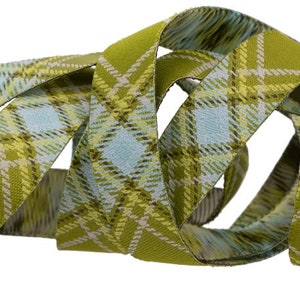 Plaid Diagonal in Fern - 5/8 Plaid Diagonal in Fern - 5/8