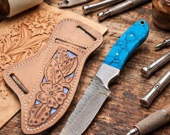 Ręcznie robiony nóż myśliwski z damaszku z ręcznie robioną skórzaną pochwą, nóż outdoorowy z ostrzem stałym, turkusowa rękojeść