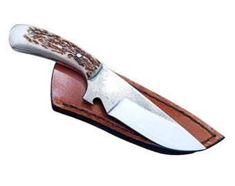 Ręcznie robiony nóż myśliwski ze stali D2 z rękojeścią z poroża – nóż do skórowania ze stałym ostrzem i skórzaną pochwą – spersonalizowany prezent na wyprawę w plener dla niego