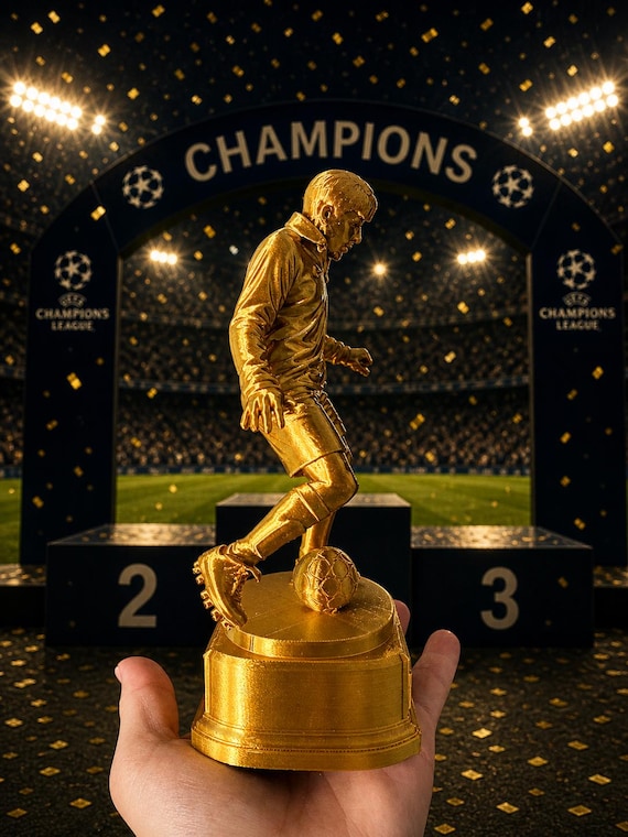 Custom 3D Photo Figurine | Realistic or Animated Statue (Up to 4 Colors) — photo 8 (ref 8F70606A)