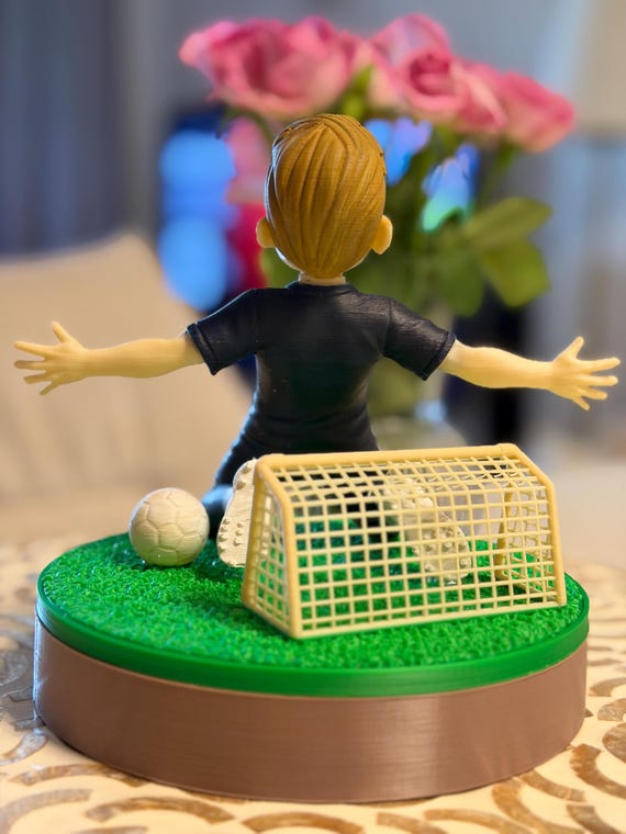 Custom 3D Figurine from Photo with Custom Object – Realistic/Animated, 4 Colors — photo 7 (ref 4DF709B5)