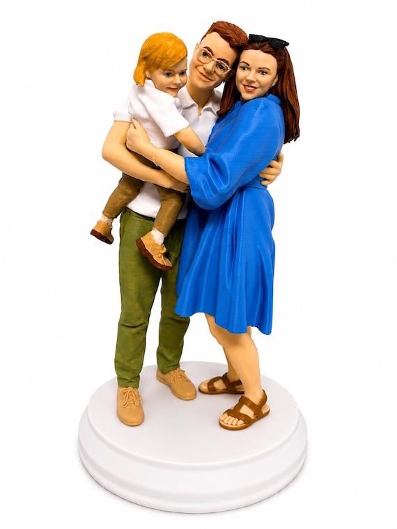 Custom 3D Figurine from Photo with Custom Object – Realistic/Animated, 4 Colors — photo 1 (ref 5F1EC88E)