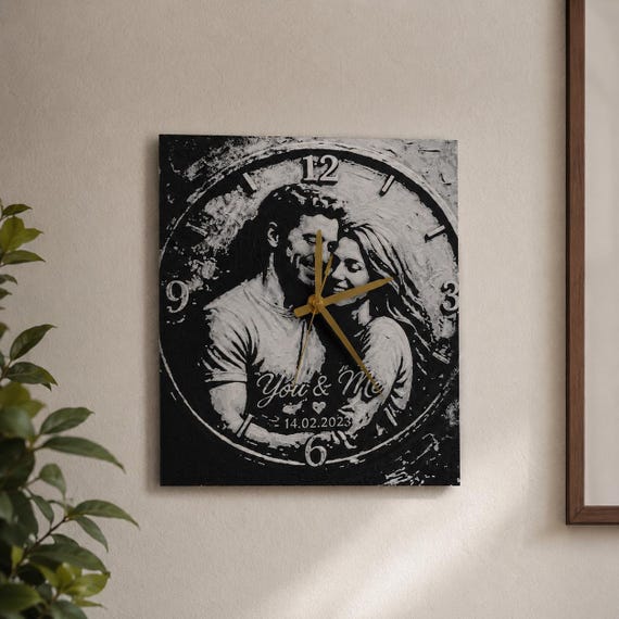 Personalized 3D Photo Clock | Custom Wall Desk Decor, 3D Printed Stand — photo 3 (ref FE7F1B10)